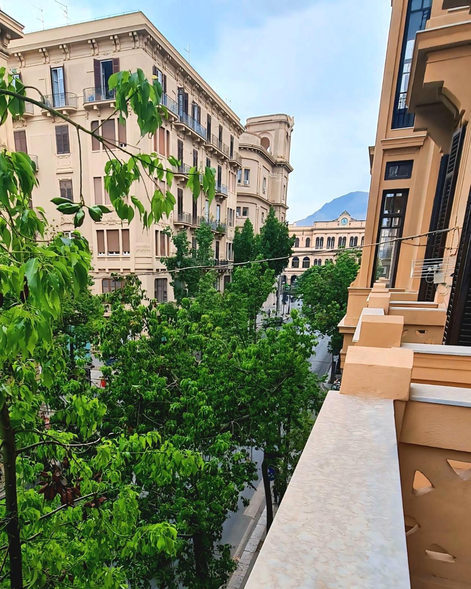 باليرمو Maisonnouveau المظهر الخارجي الصورة